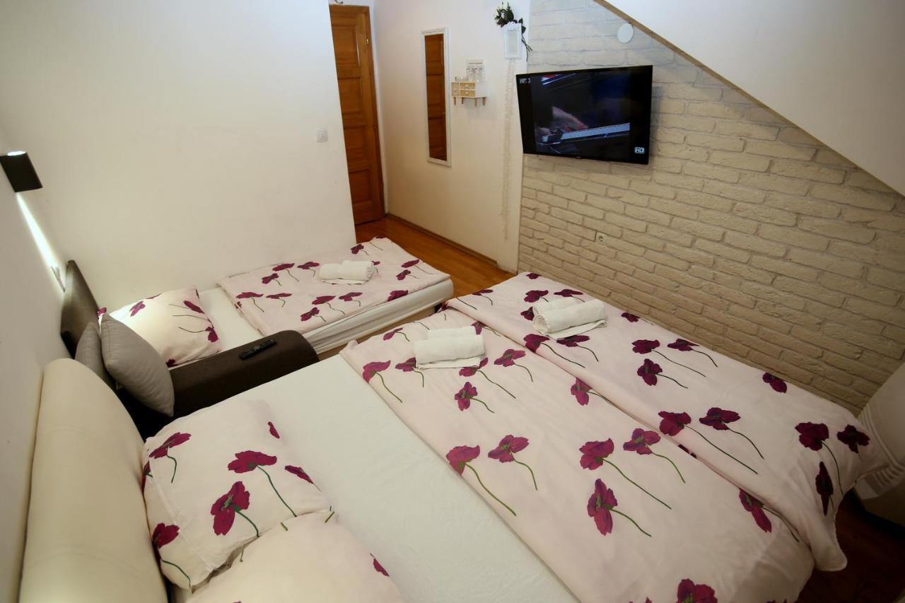 Apartments Rooms Fontane Trnje - Free Parking Zagreb Luaran gambar